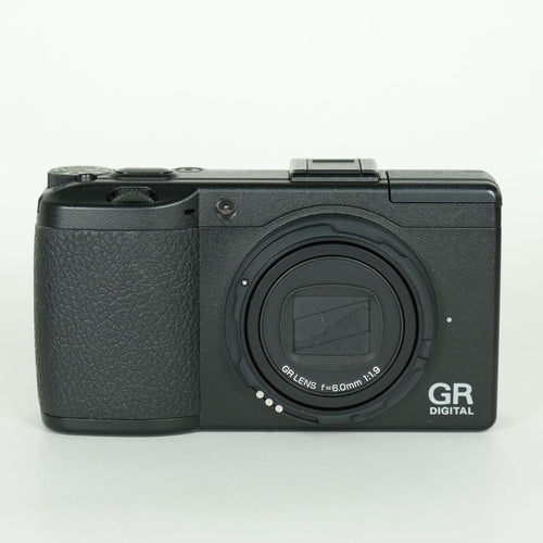 Ricoh Compact Digital Camera 4,200 2 Gr Iii
