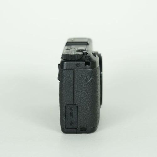 Ricoh Compact Digital Camera 4,200 2 Gr Iii
