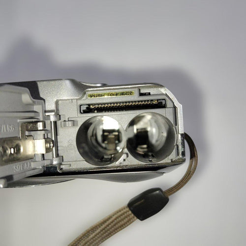 Compact Digital Camera Fujifilm Finepix A700