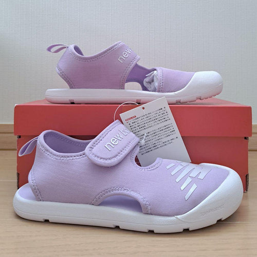 New Balance Sandals 7989 21
