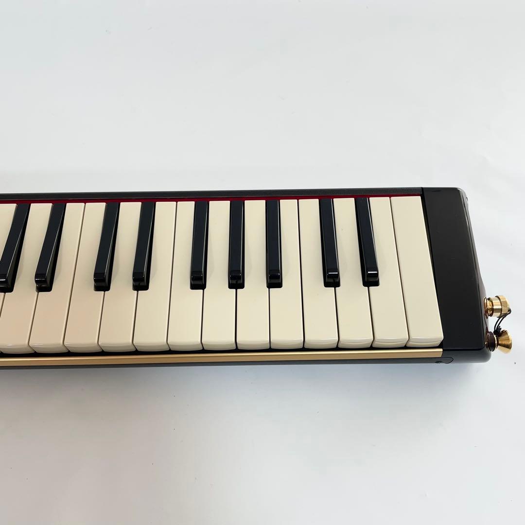 Suzuki Keyboard Harmonica Pianica Pro-37V3