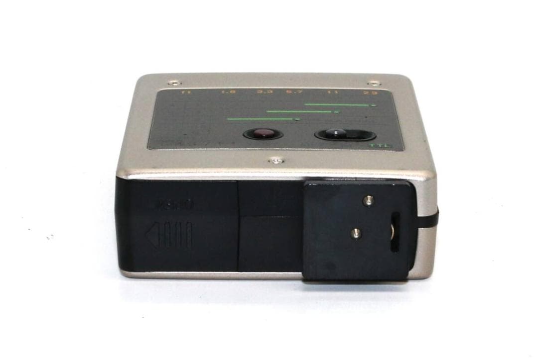 Contax Flash Tla140