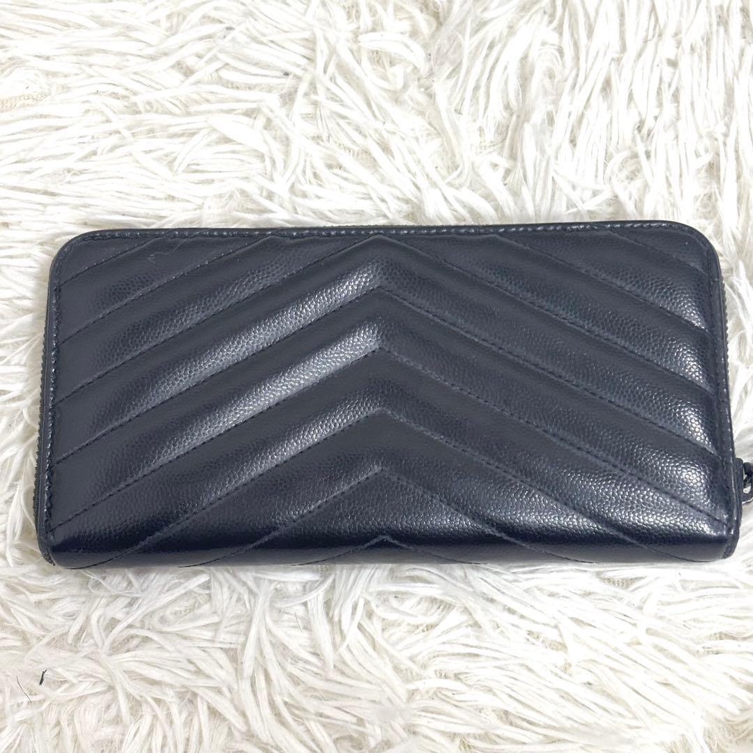 Yves Saint Laurent Long Wallets