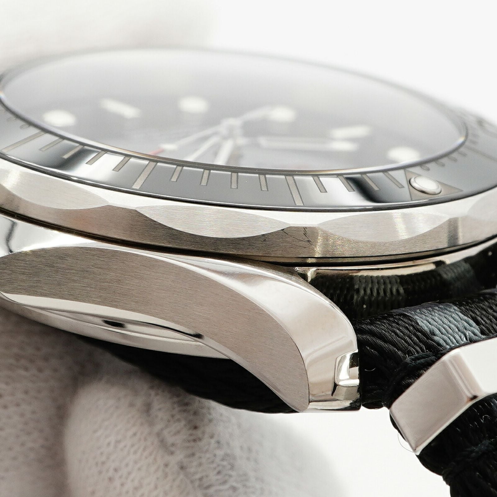 Omega Automatic Winding Clock 212.30.41.20.01.003