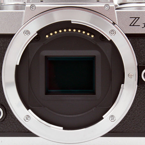 Nikon Mirrorless Interchangeable Lips 1588 Z Fc Nikkor Dx 16-50Mm F/3.5-6.3 Vr