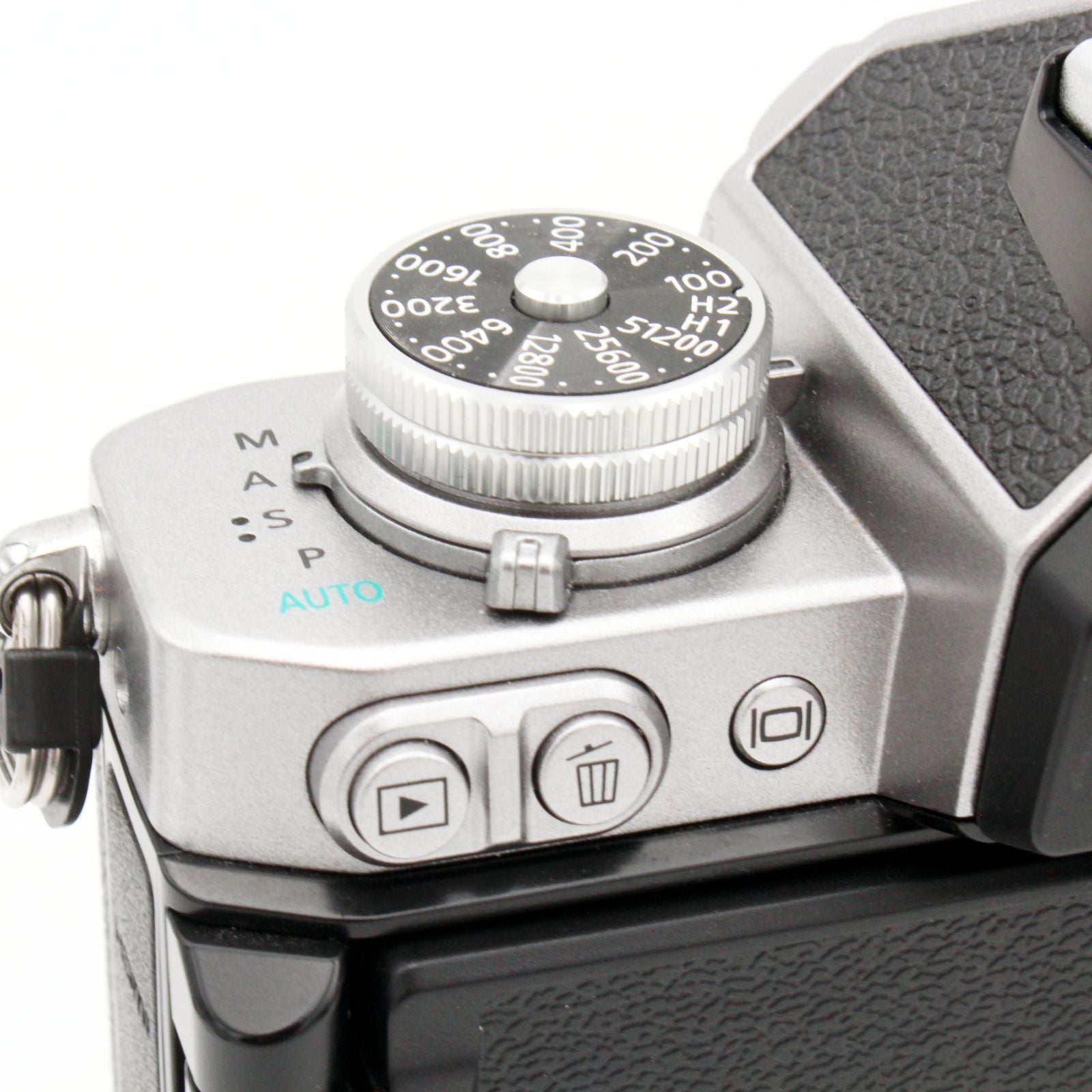 Nikon Mirrorless Interchangeable Lips 1588 Z Fc Nikkor Dx 16-50Mm F/3.5-6.3 Vr