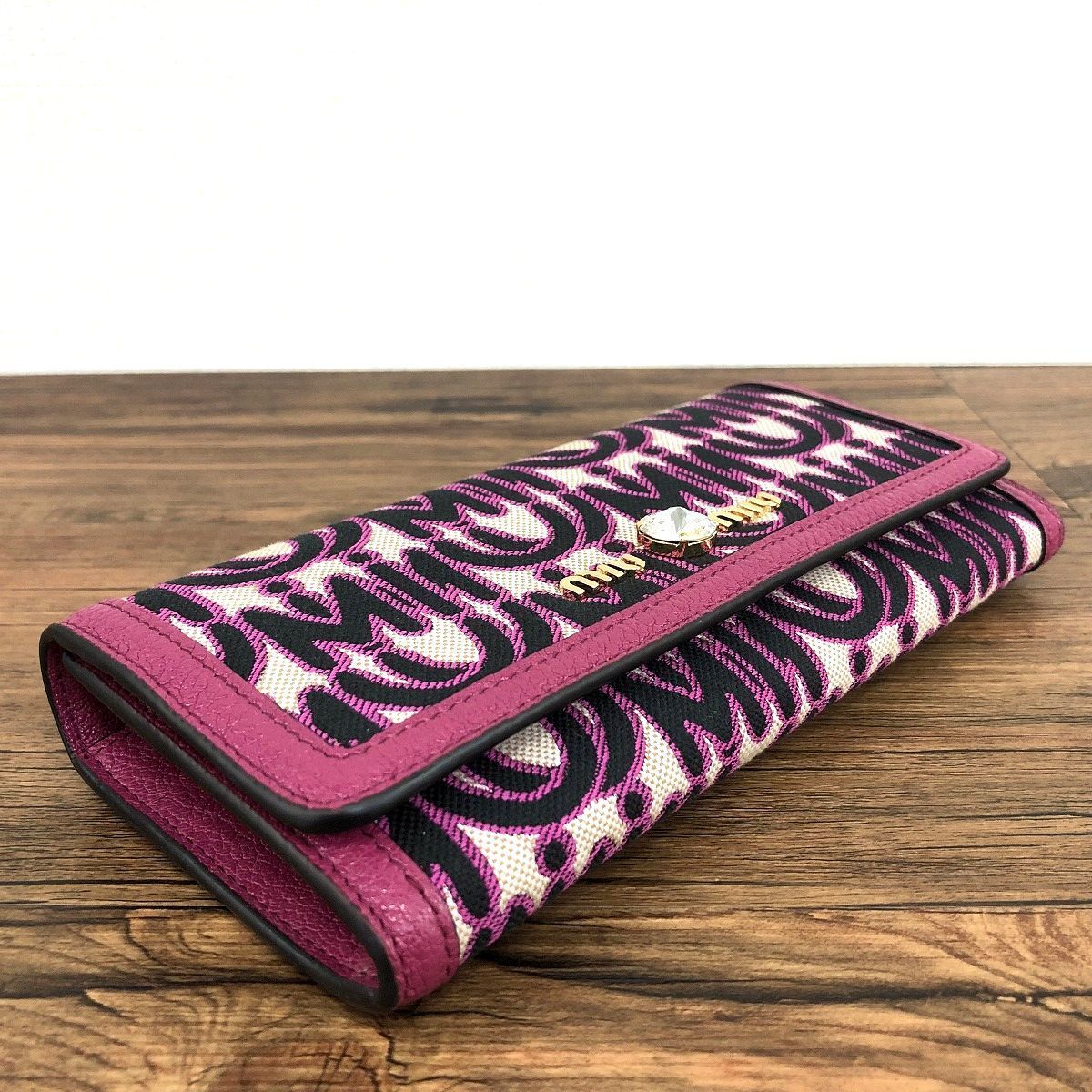 Miu Long Wallet 5Mh109 335