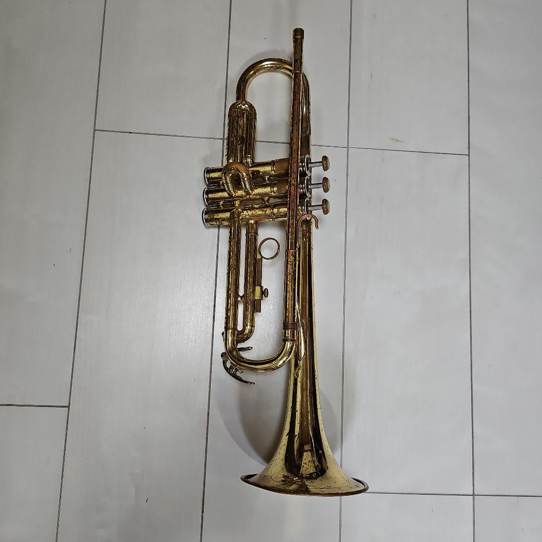 Trumpets Yamaha Ytr-235