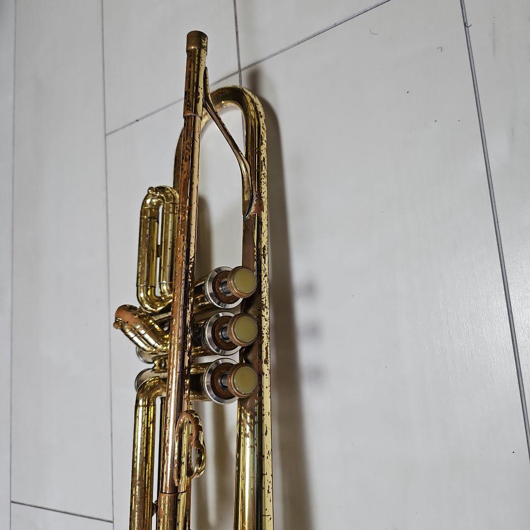 Trumpets Yamaha Ytr-235
