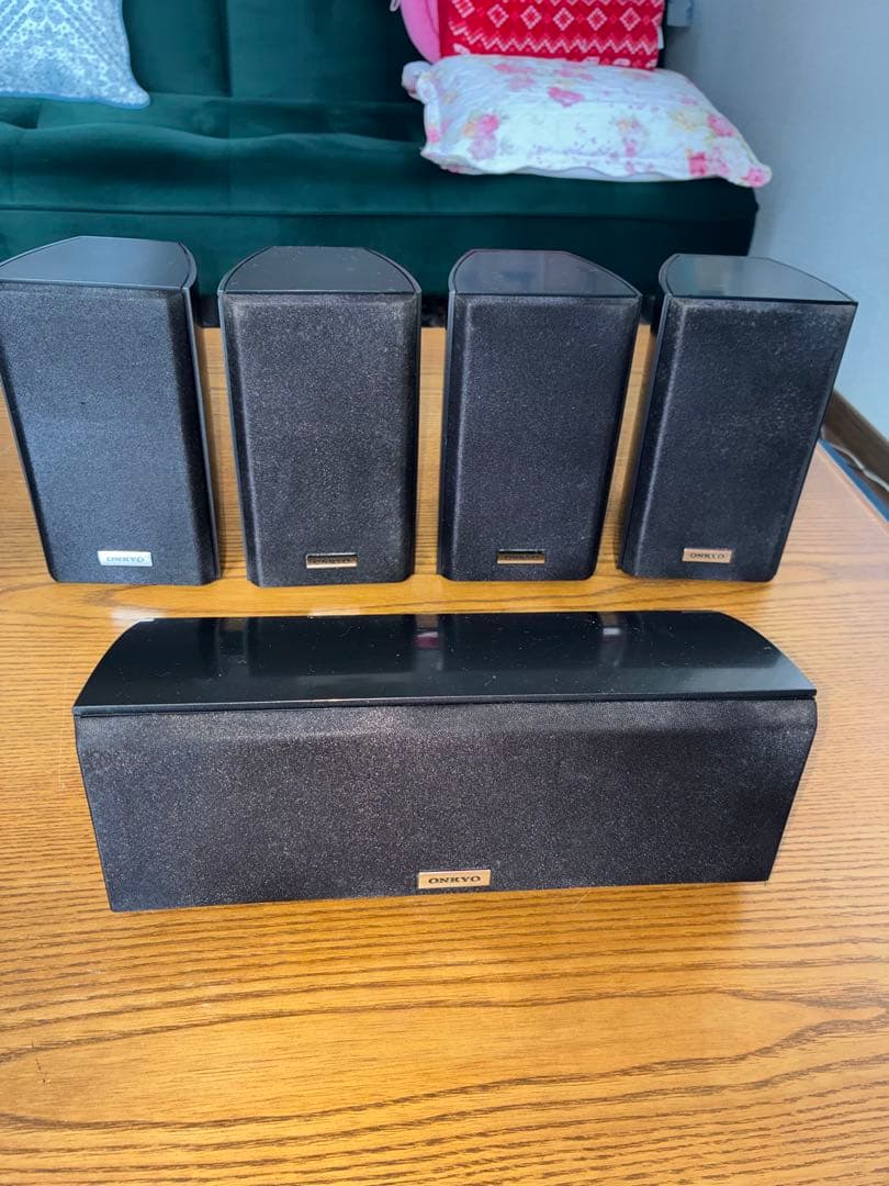Onkyo Surround Speakers, Rear Soundbars Htx-25Hdx 5.1Ch