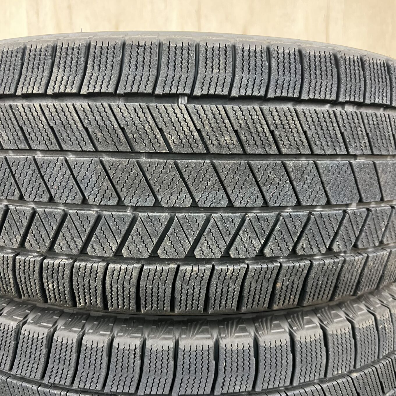 Nissan 16 Inches Bridgestone 215/55R16 #416S40925
