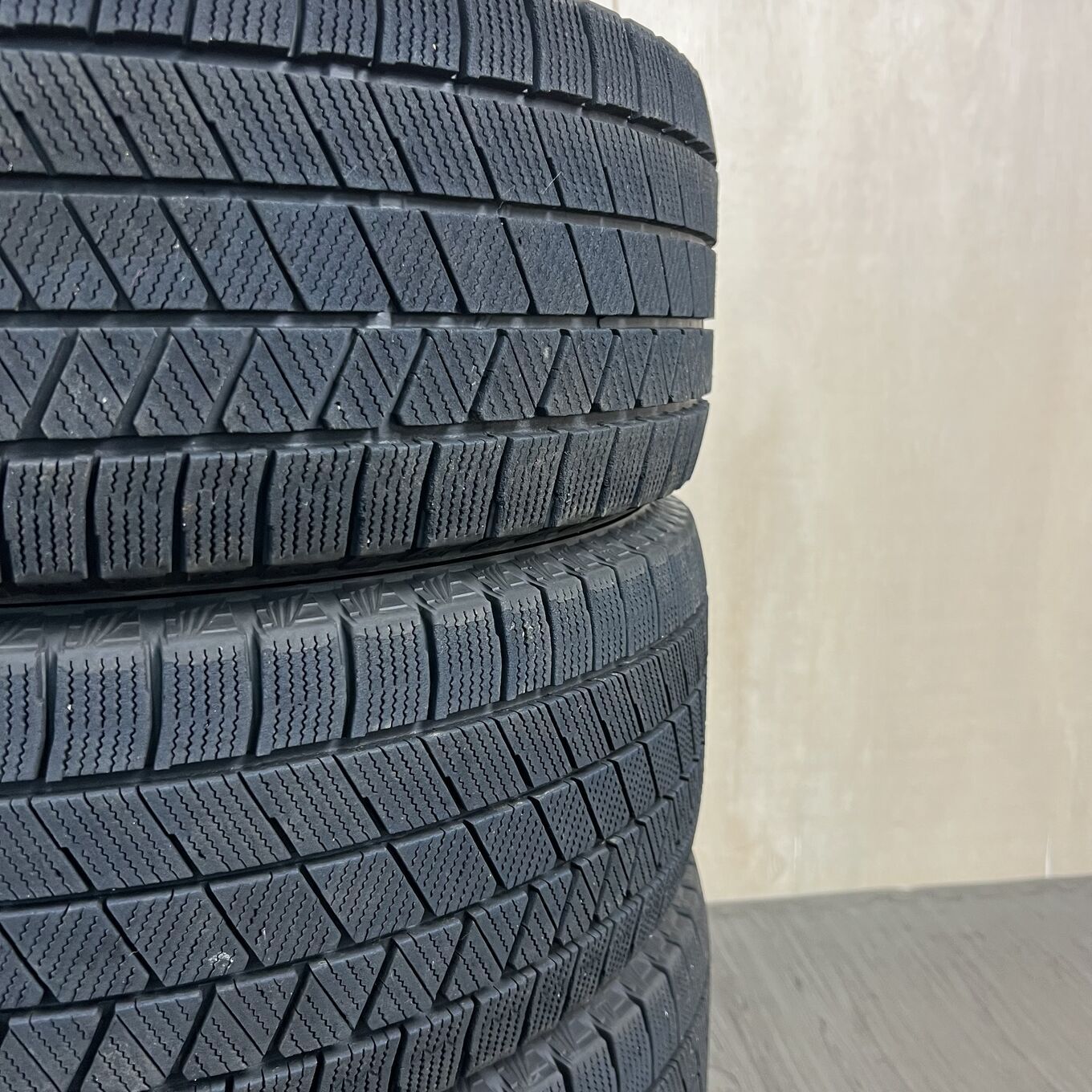 Nissan 16 Inches Bridgestone 215/55R16 #416S40925
