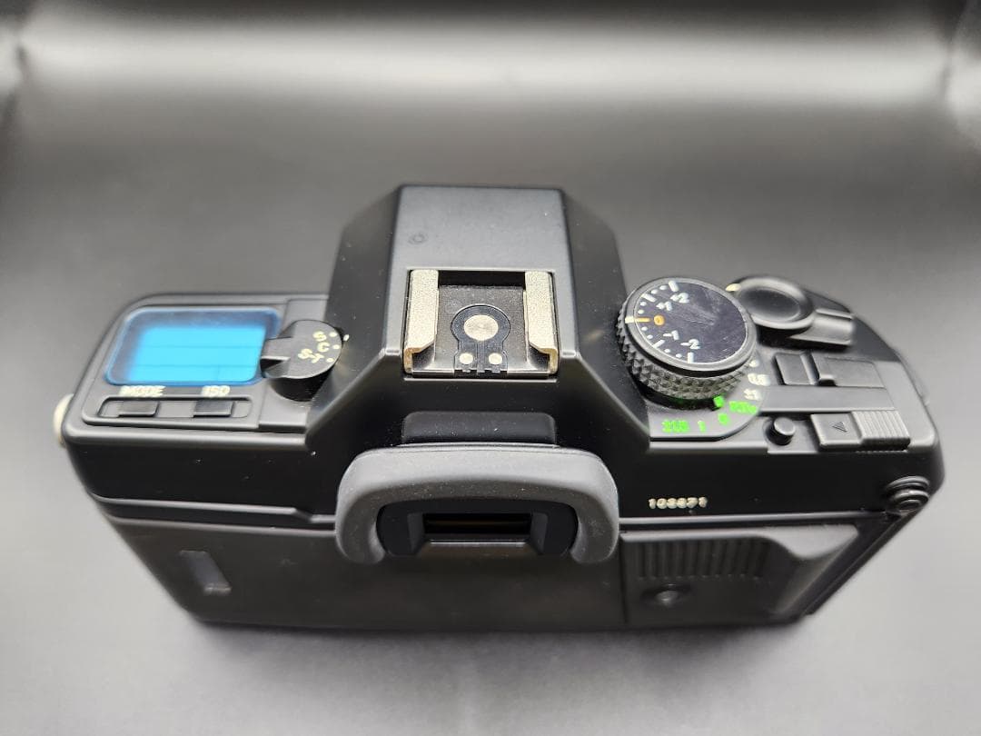 Contax Slr Cameras (Film) 167Mt 2686