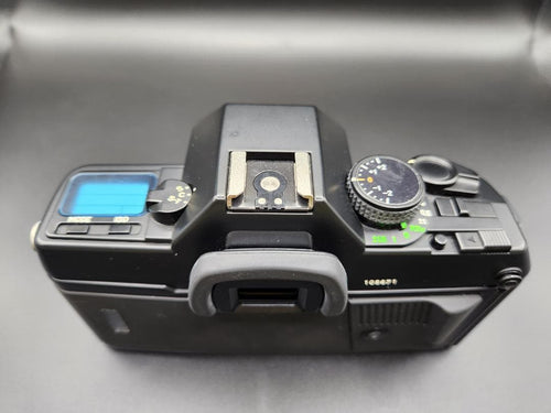 Contax Slr Cameras (Film) 167Mt 2686