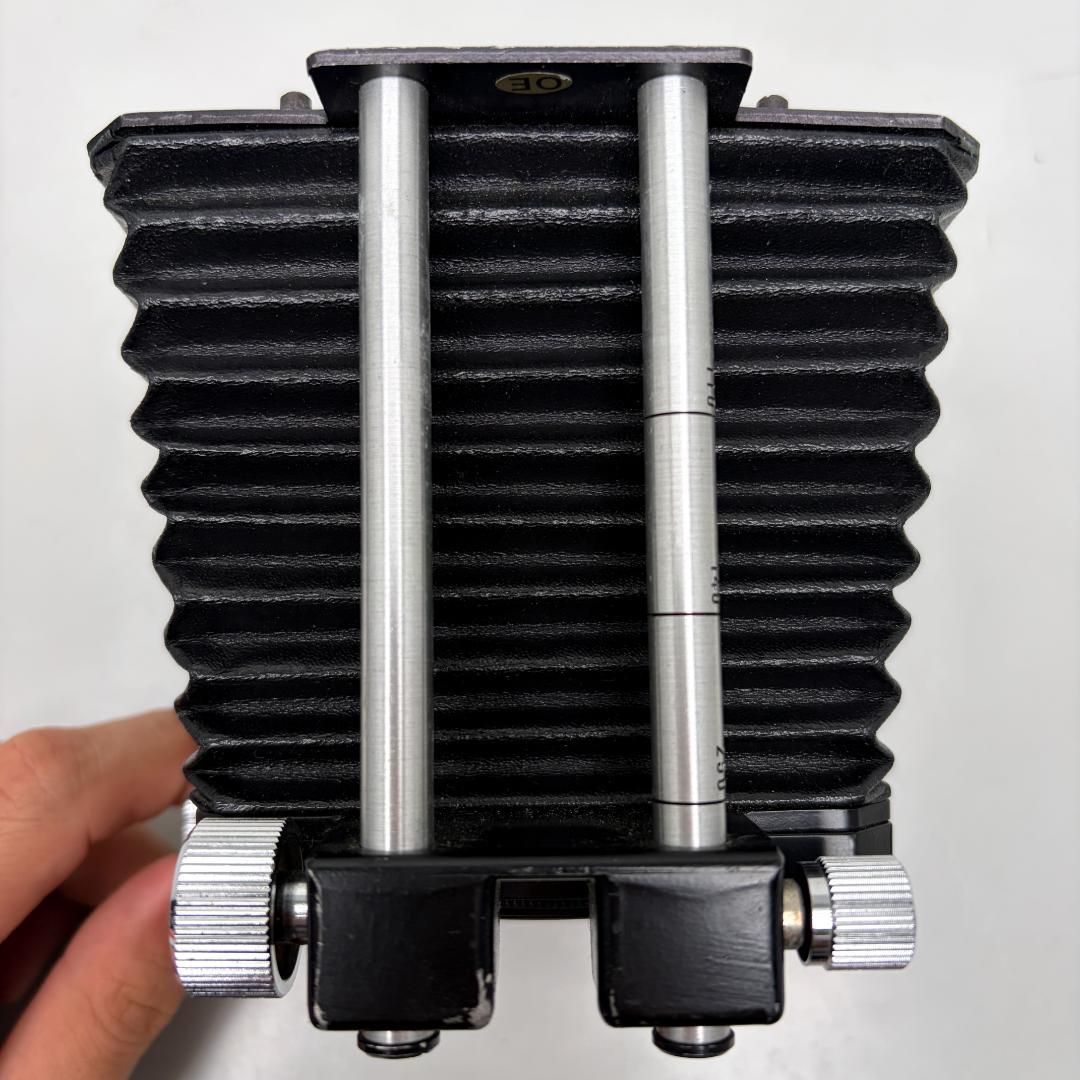 Mamiya Lens Hoods Bellows Hood 02