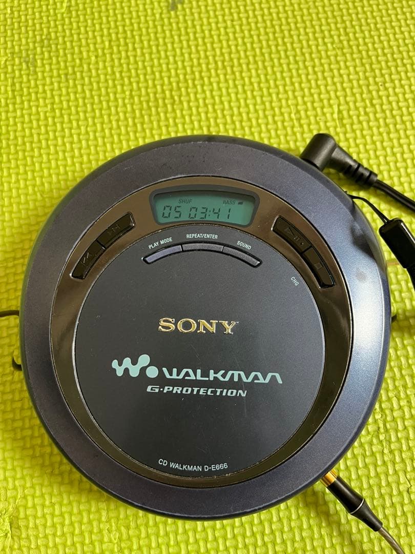 Sony Portable Cd Players Walkman D-E666