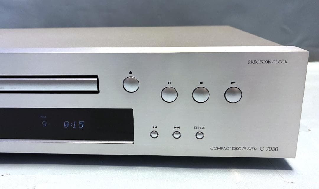 Onkyo Cd Sacd Player Ok C-7030