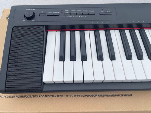 Yamaha Keyboards Digital Pianos Np-32B