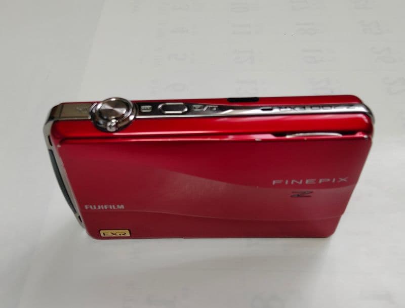 Fujifilm Compact Digital Cameras Finepix Z700Exr
