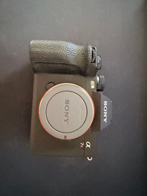 Sony Mirrorless Interchangeable Lens Cameras 7R5