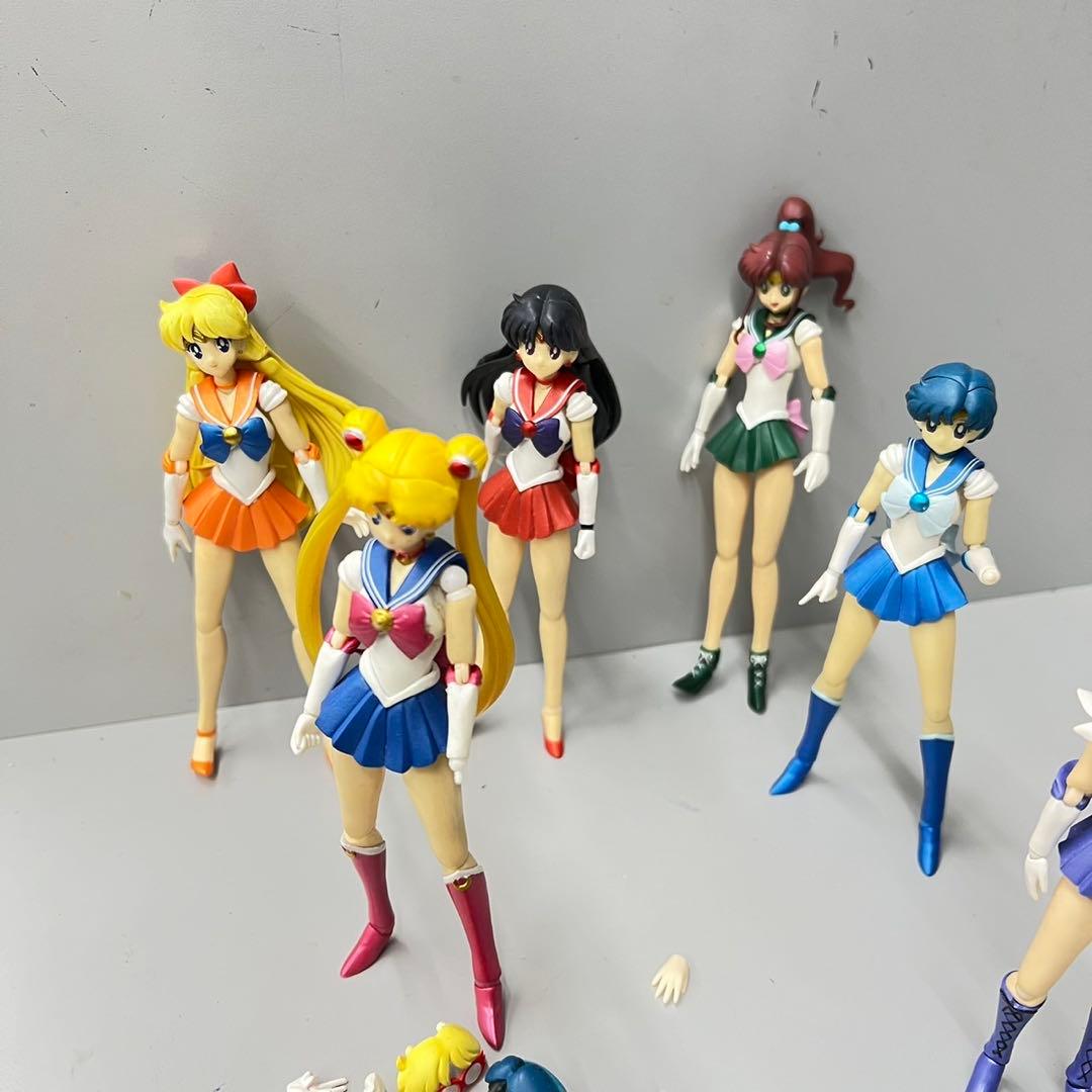 Others S.H.Figuarts