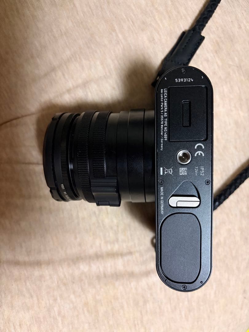 Leica Compact Digital Cameras Q2
