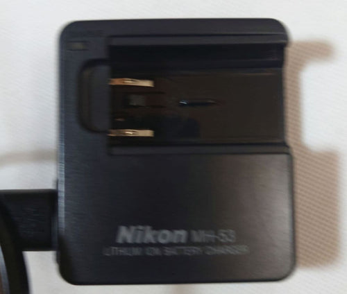 Nikon Compact Digital Camera Coolpix 5700