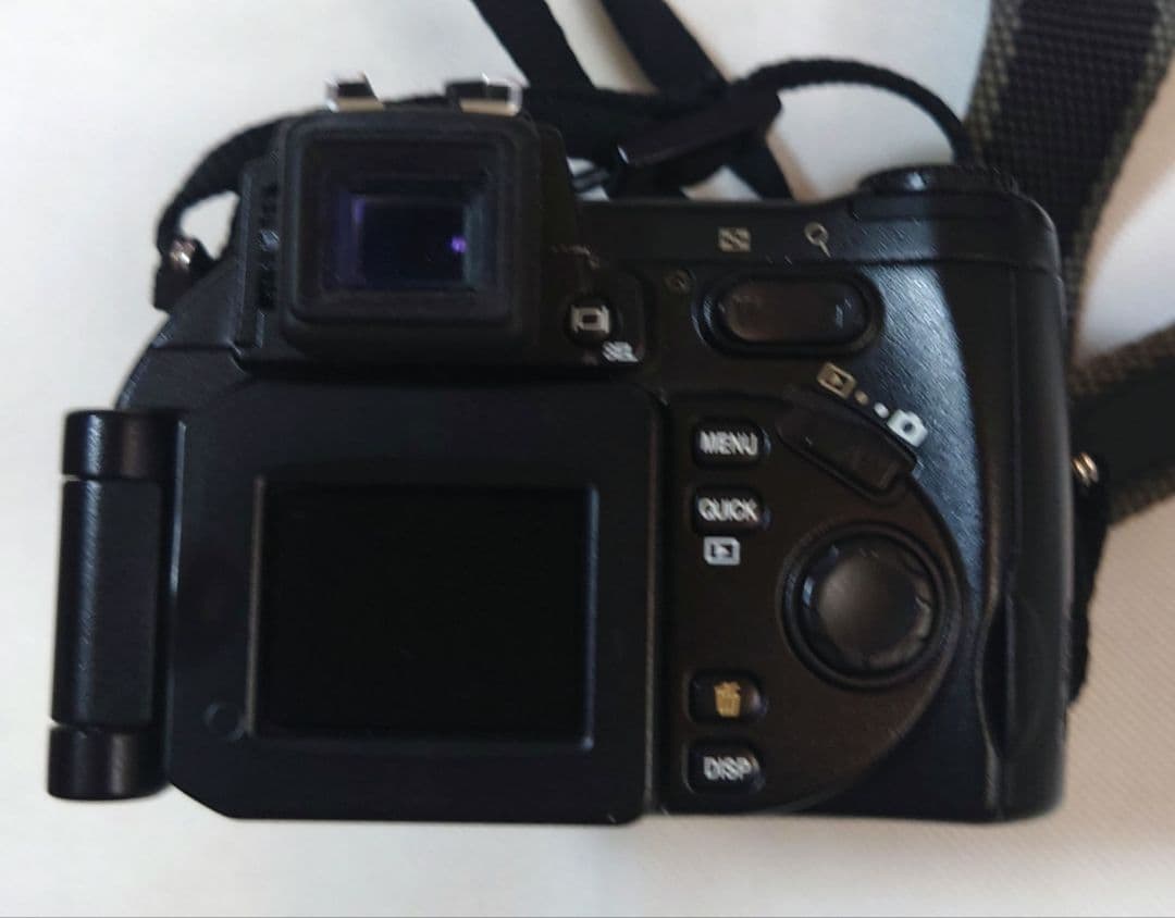 Nikon Compact Digital Camera Coolpix 5700