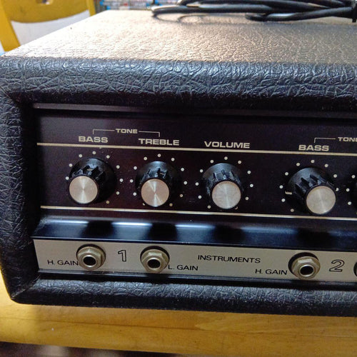 Guitar Amplifiers Roland Sr-70