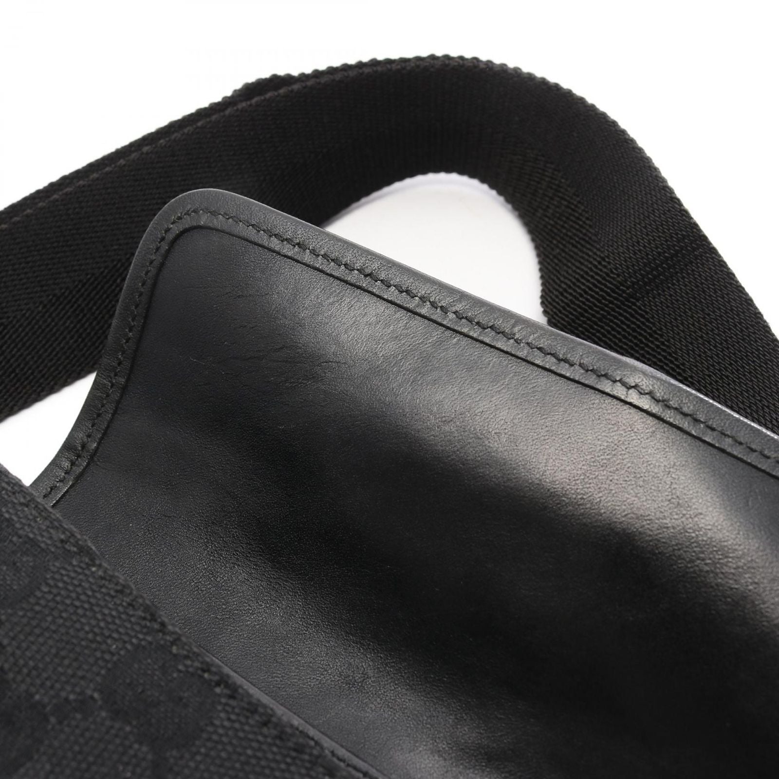 Gucci Body Bag Waist Pouch Gg 92543 Used B