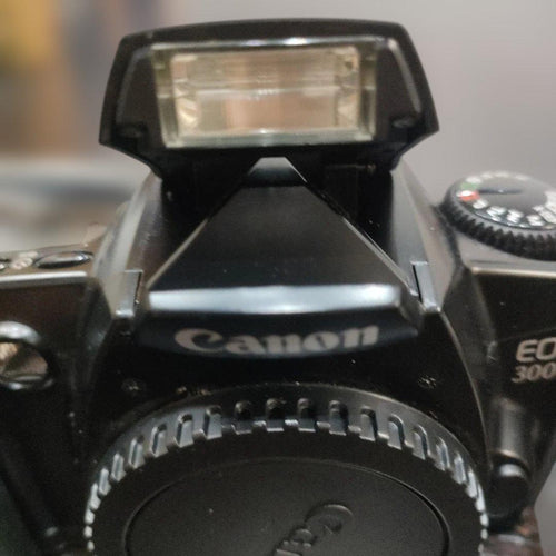 Canon Slr Camera (Film) Eos 3000