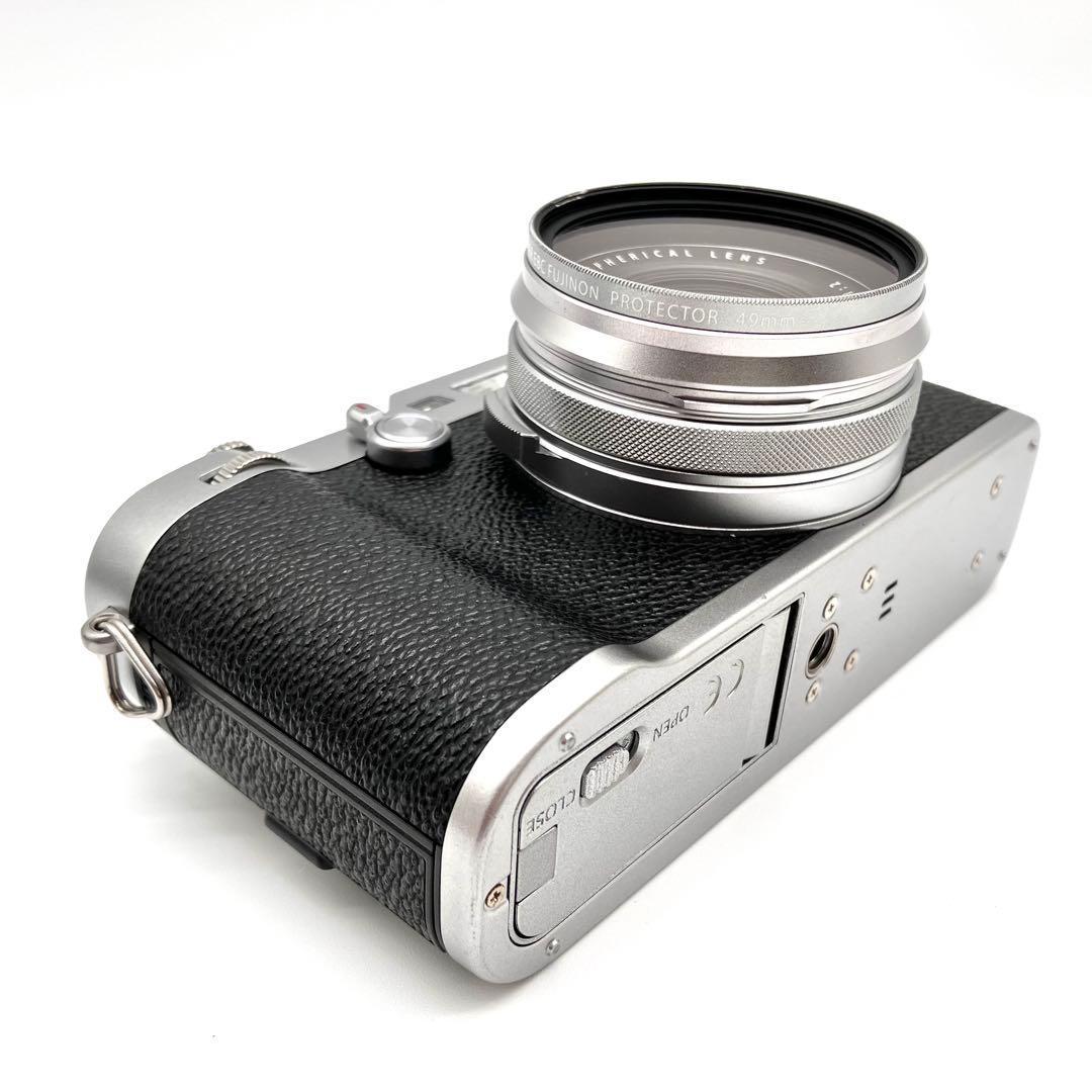 Fujifilm Compact Digital Camera X100F