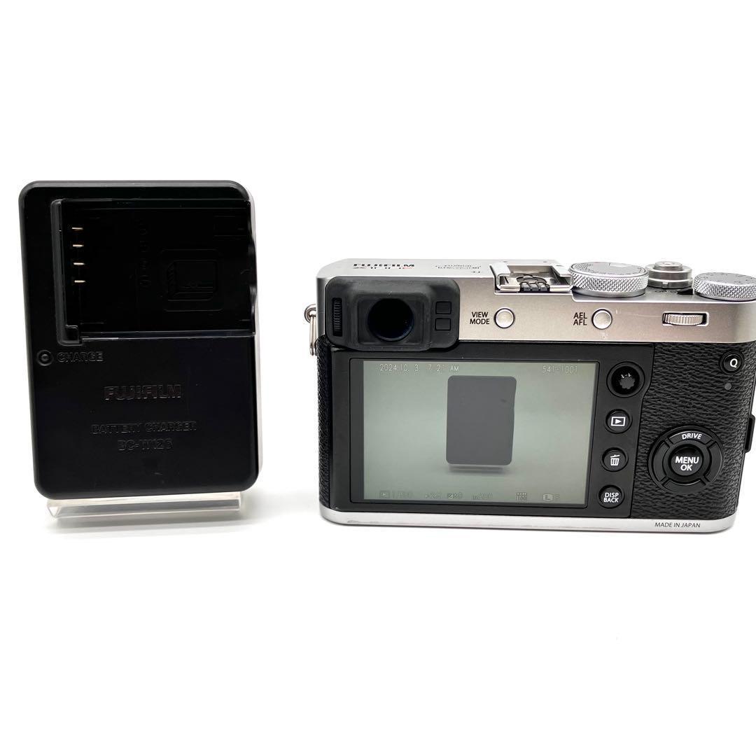 Fujifilm Compact Digital Camera X100F