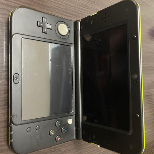 Consoles (3Ds Ll) New