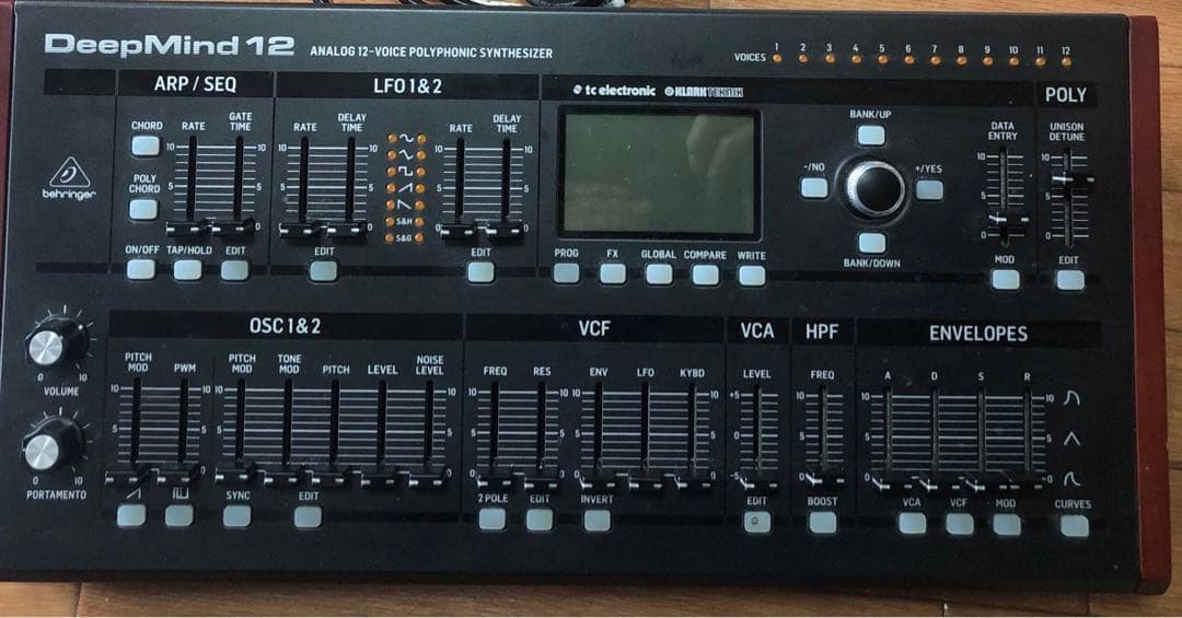 Analog Synthesizer Behringer Deep Mind12D
