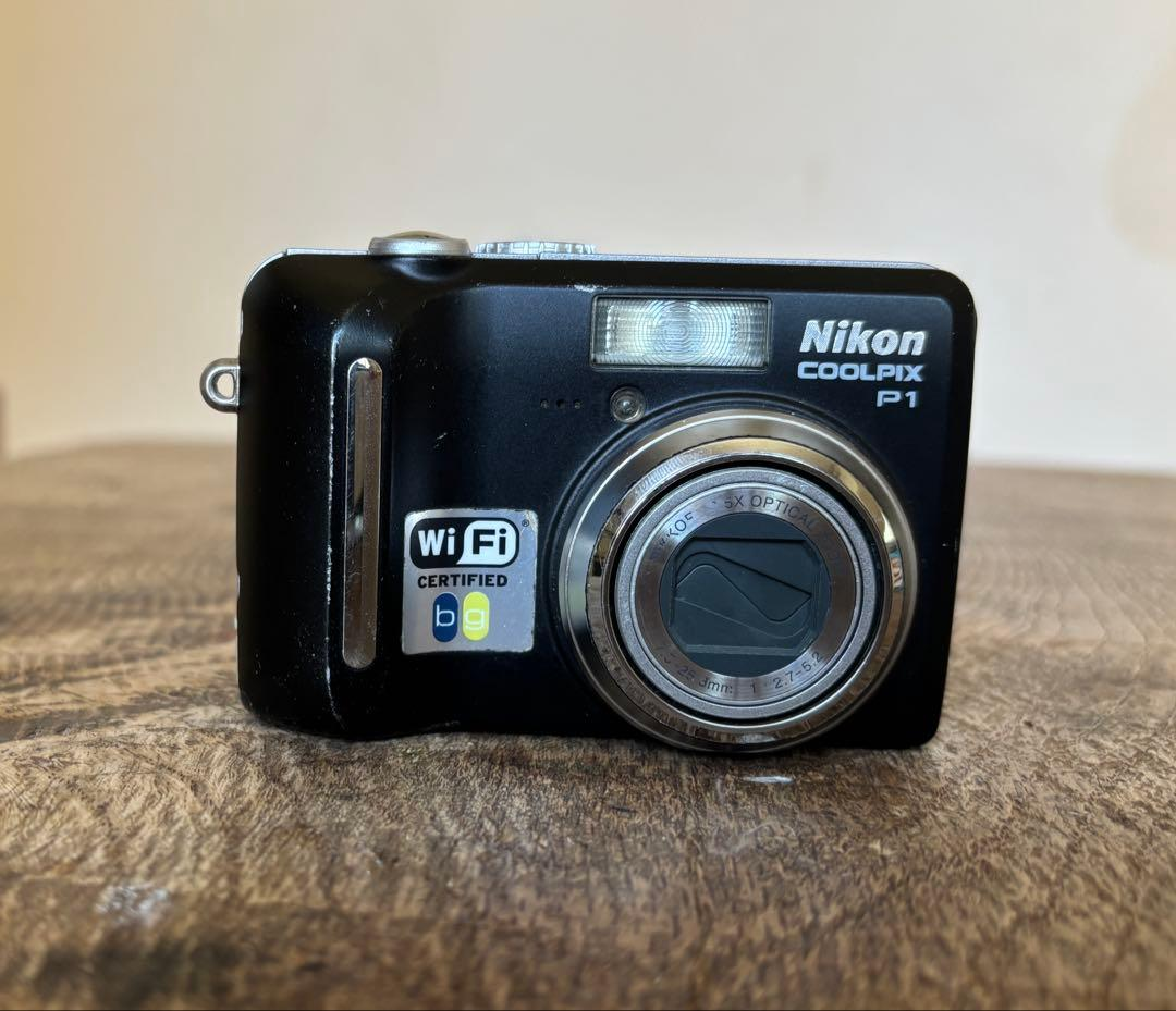 Nikon Compact Digital Camera Coolpix P1 4634A-Cxp1