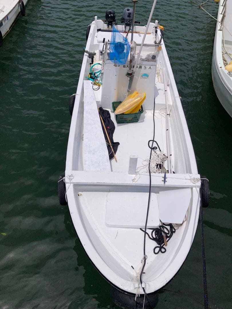 Pleasure Craft Yacht Hulls 18