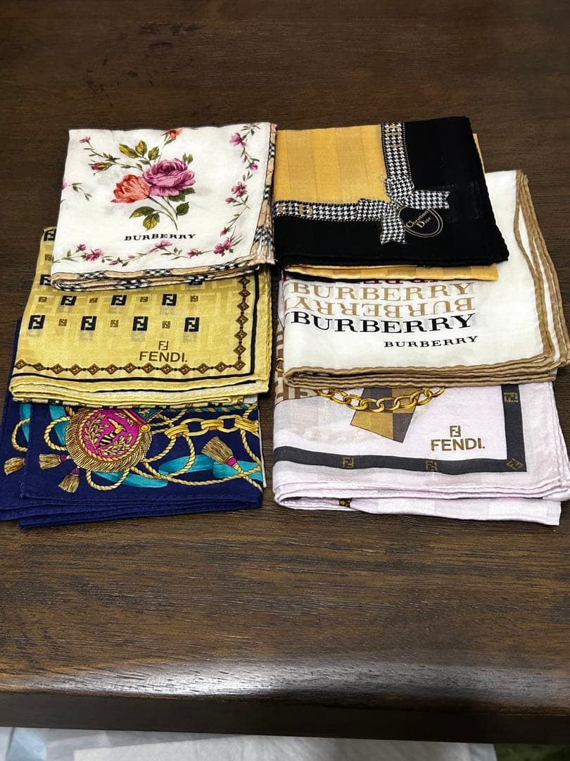 Burberry Handkerchiefs Fendi 6