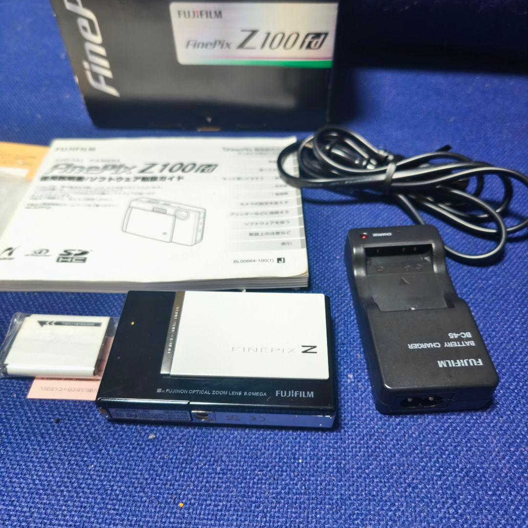 Fujifilm Compact Digital Camera Finepix Z100Fd