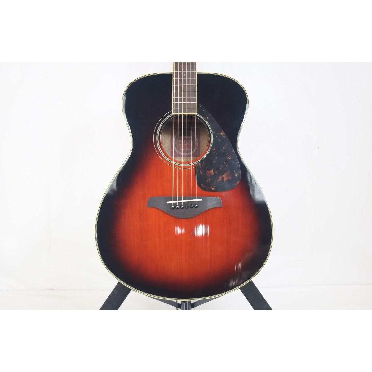 Yamaha Acoustic Guitar