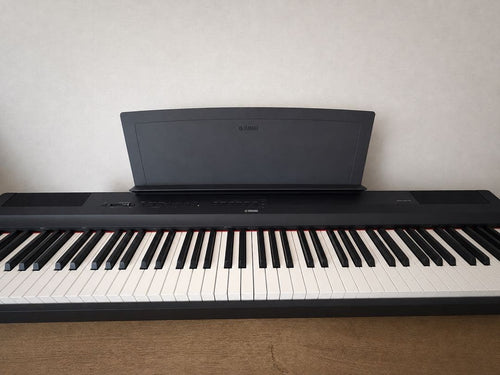 Yamaha Keyboards Digital Pianos P125B