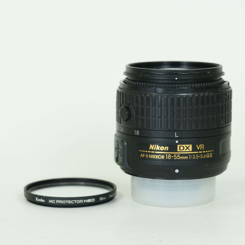 Nikon Lens (Zoom) Af-S Dx Nikkor 18-55Mm F3.5-5.6G Vr Ii F