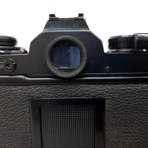 Nikon Slr Camera (Film) Fe G0226-202-6P
