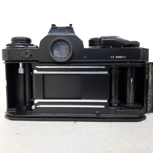 Nikon Slr Camera (Film) Fe G0226-202-6P