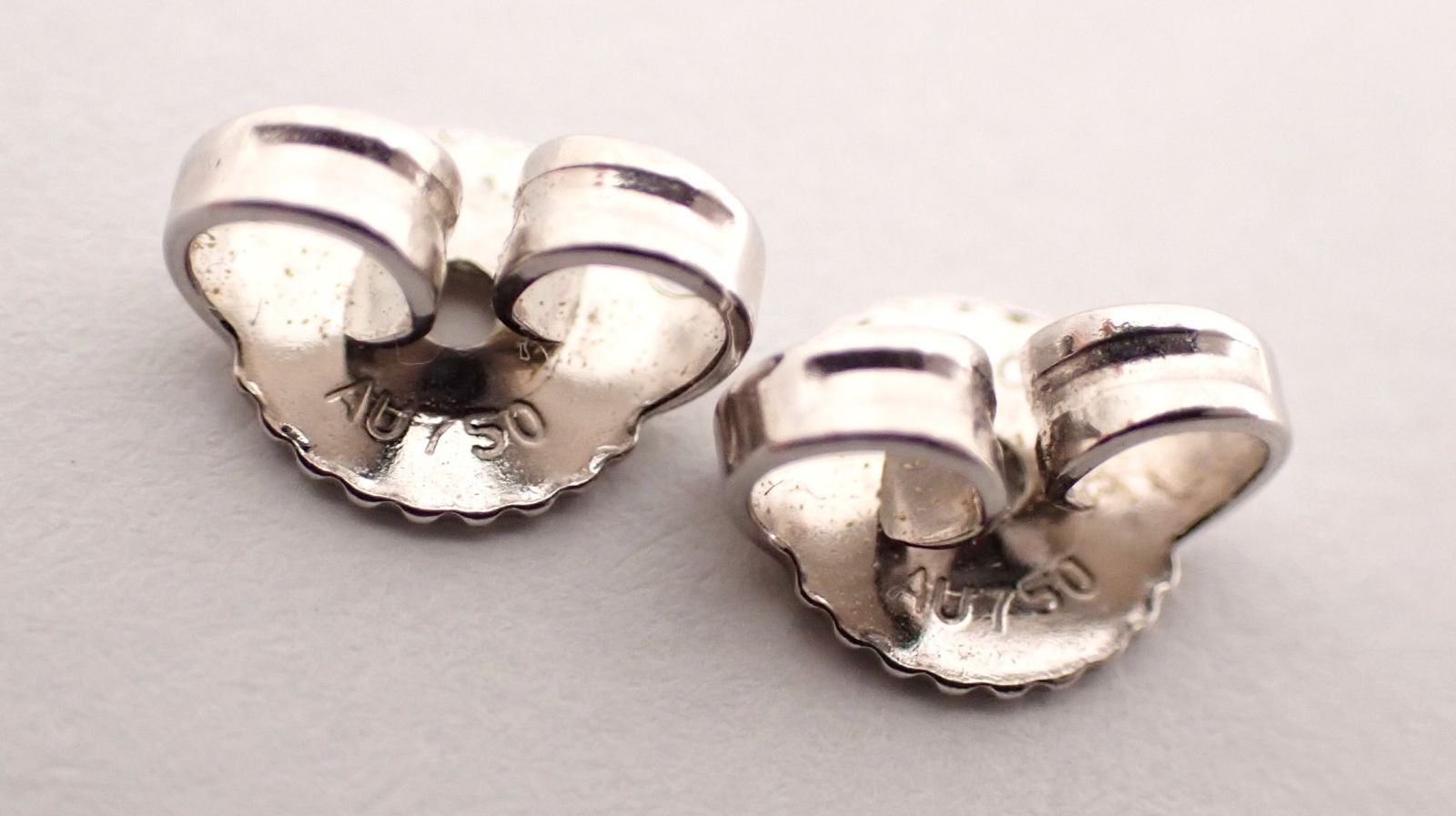Tiffany Earrings (For Both Ears) Tiffany&Co.( K18 750Wg 2.3G