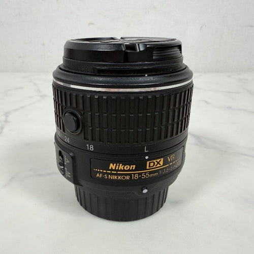 Nikon Digital Slr 2,412 D5500 Red Af-S Dx Nikkor 18-55Mm 1:3.5-5.6 G Vr 1117K