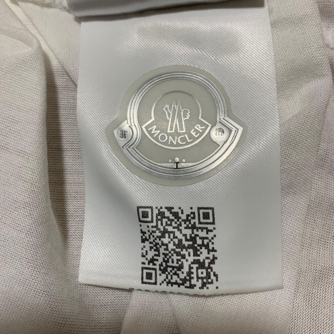 Moncler T -Shirt M 4S252