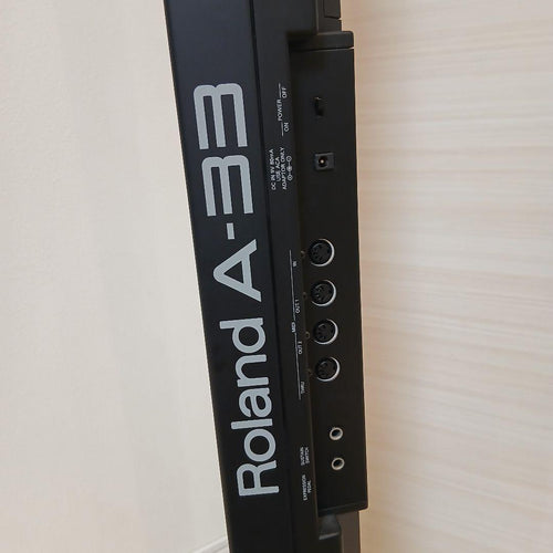 Roland Keyboard Instruments A-33 Midi