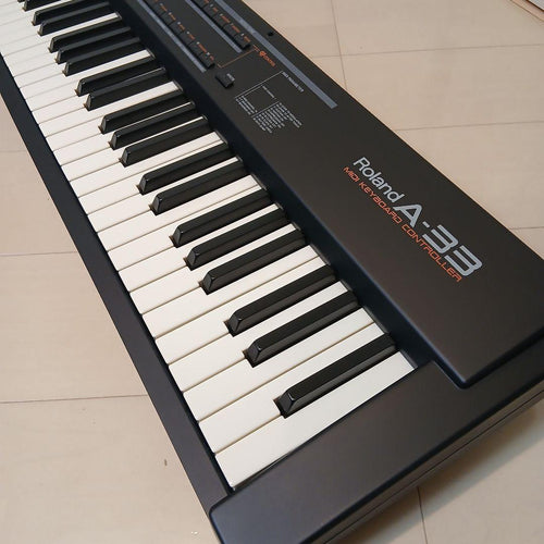 Roland Keyboard Instruments A-33 Midi