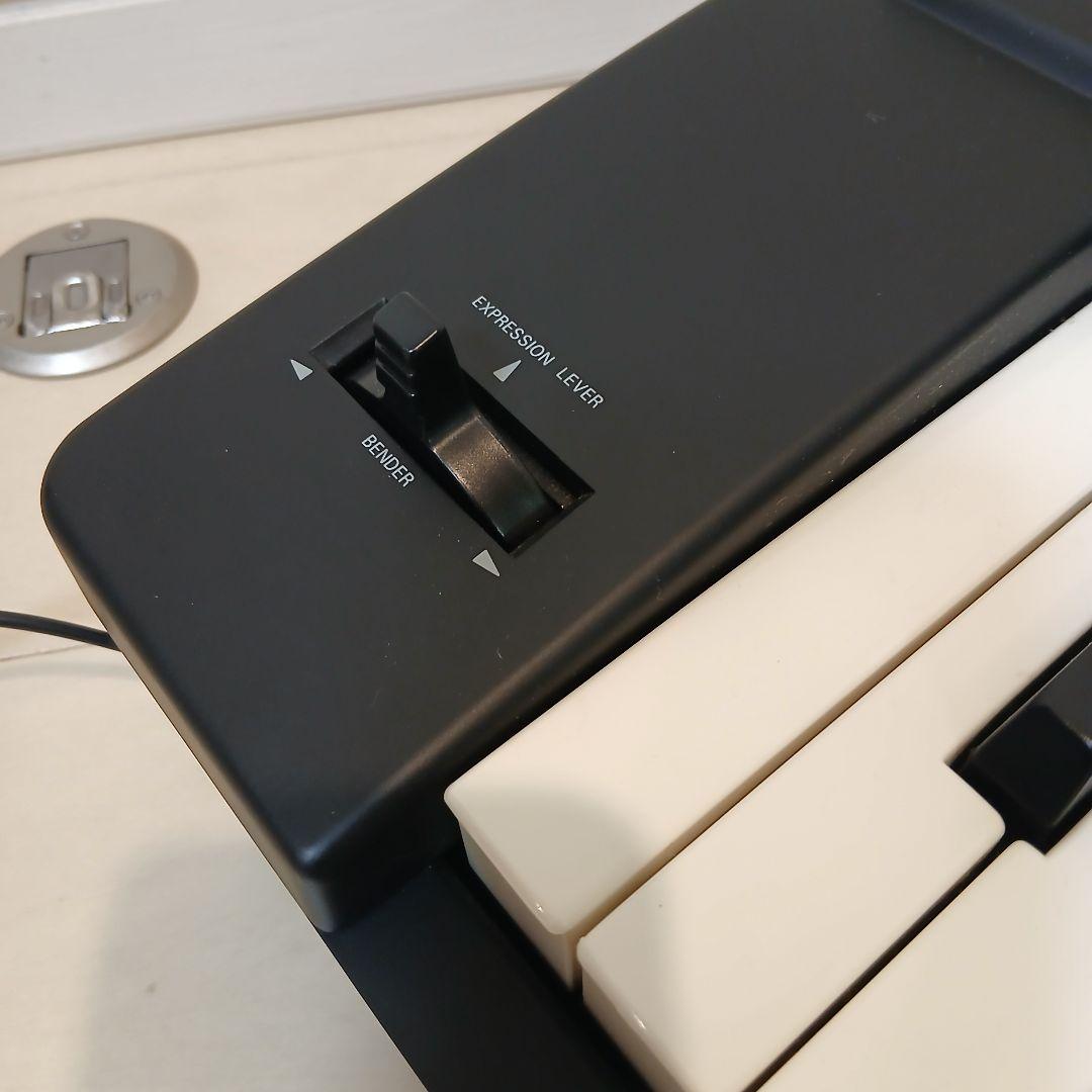 Roland Keyboard Instruments A-33 Midi